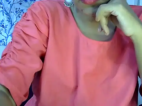 Neha Sharma2 online show from June 11, 2026, 1:52 pm