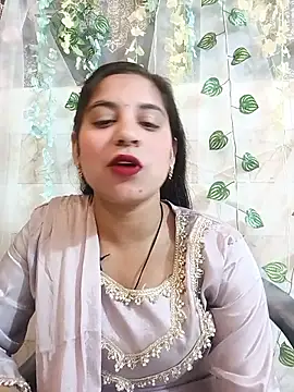 lovely-girl99 online show from April 11, 2026, 5:15 am