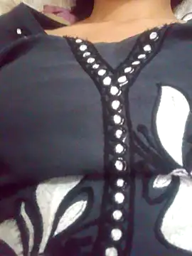 Snapshot of Akanksha_Sharma chatting on February 25, 2026, 10:04 am Akanksha Sharma online show from February 25, 2026, 10:04 am