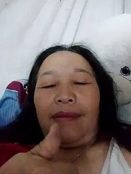 heesuu11 online show from March 12, 2026, 9:52 pm