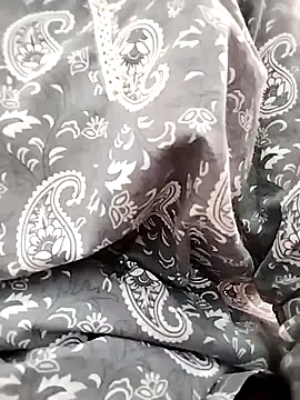 Karishma 88 online show from April 10, 2026, 9:27 am