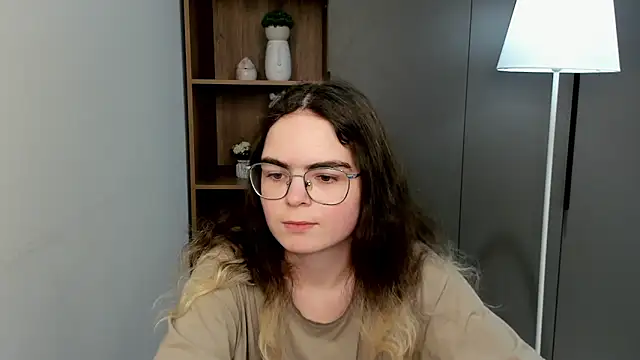 MyrlZangger online show from February 25, 2026, 8:36 am