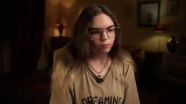 MyrlZangger online show from March 2, 2026, 2:02 pm