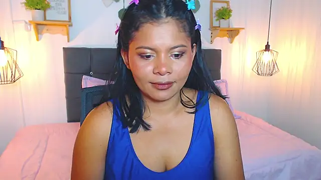 Emma hassani online show from February 28, 2026, 2:50 pm