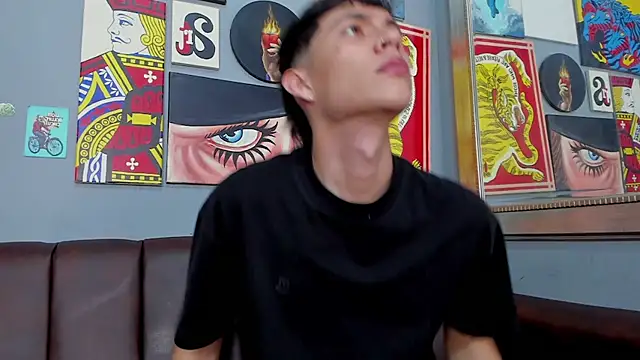 AronTawers online show from April 11, 2026, 7:06 pm