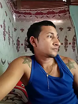 Snapshot of Mullinggri chatting on February 24, 2026, 5:03 pm Mullinggri online show from February 24, 2026, 5:03 pm