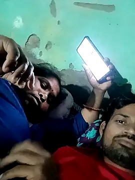 Varun908662 online show from April 27, 2026, 5:22 pm