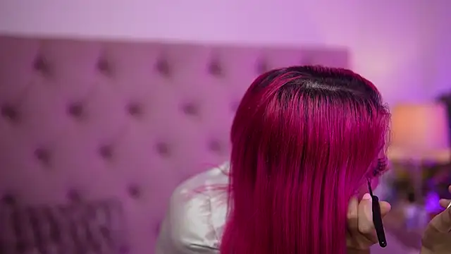 CarinaFoxy online show from April 3, 2026, 8:04 pm