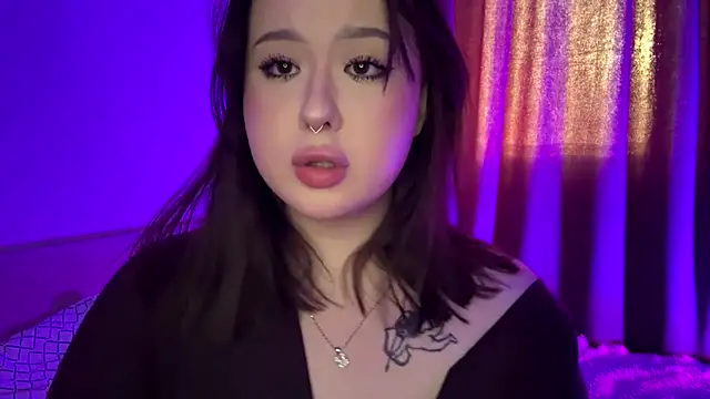 Snapshot of Leila_Mur chatting on February 26, 2026, 2:55 am Leila Mur online show from February 26, 2026, 2:55 am