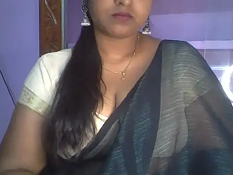Snapshot of Tamil_Kuttyma chatting on June 10, 2026, 12:06 pm Tamil Kuttyma online show from June 10, 2026, 12:06 pm