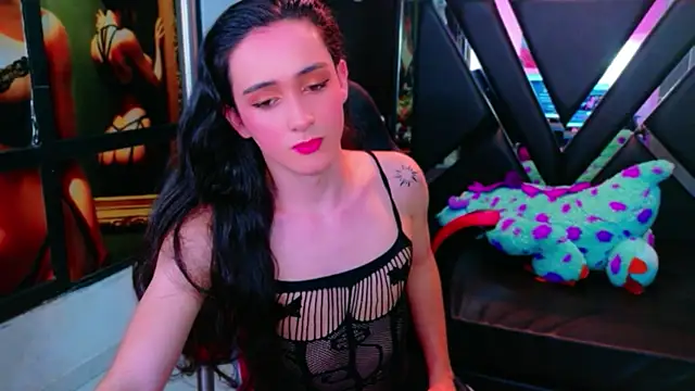 Ivony Giselle online show from April 5, 2026, 8:15 pm