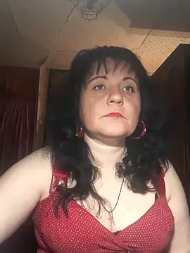 Snapshot of Apelsinkaa chatting on May 13, 2026, 4:58 pm Apelsinkaa online show from May 13, 2026, 4:58 pm