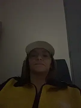 kendra leroy online show from March 24, 2026, 1:38 am