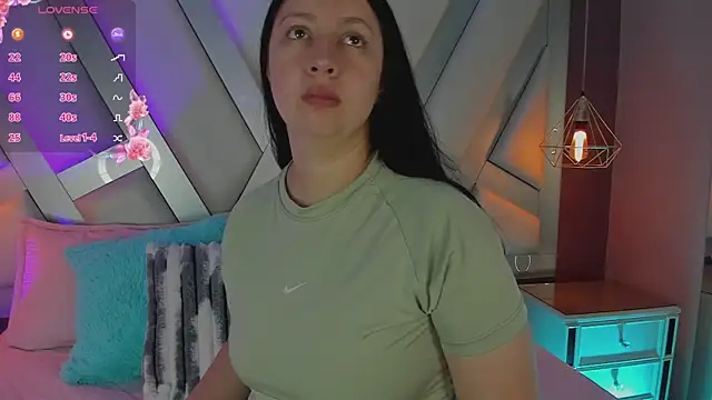 Snapshot of Ashleeyprincess01 chatting on July 25, 2026, 1:28 pm Ashleeyprincess01 online show from July 25, 2026, 1:28 pm