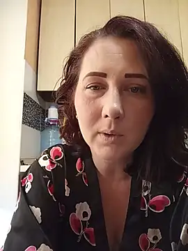 Snapshot of Sweet_Aurorari chatting on June 3, 2026, 8:15 am Sweet Aurorari online show from June 3, 2026, 8:15 am