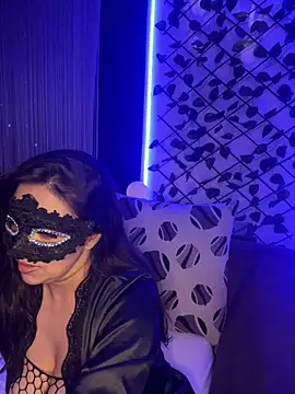 Snapshot of MoonGoddess424 chatting on May 20, 2026, 4:31 am MoonGoddess424 online show from May 20, 2026, 4:31 am