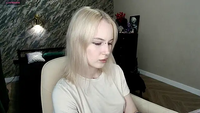 Snapshot of saykoblade chatting on June 21, 2026, 5:02 am saykoblade online show from June 21, 2026, 5:02 am