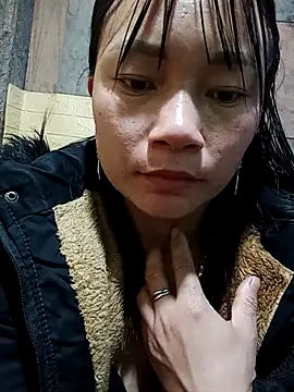 mami-rubi online show from March 8, 2026, 10:57 pm