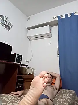 Snapshot of EcodeViento chatting on February 25, 2026, 5:07 am EcodeViento online show from February 25, 2026, 5:07 am