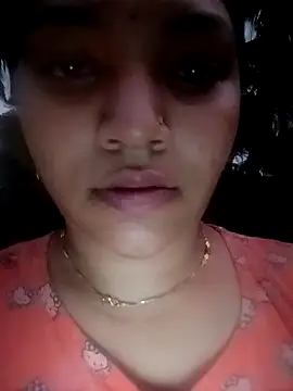 Snapshot of Raksitha_kannada chatting on February 24, 2026, 1:23 pm Raksitha kannada online show from February 24, 2026, 1:23 pm