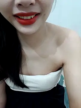 AmberBelle 007 online show from April 17, 2026, 1:47 pm