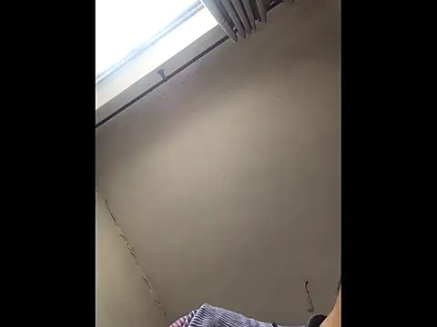 yaocaobi8 online show from April 12, 2026, 6:38 am