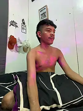 Snapshot of asian_darlingcummersxXx chatting on July 8, 2026, 2:29 pm asian darlingcummersxXx online show from July 8, 2026, 2:29 pm