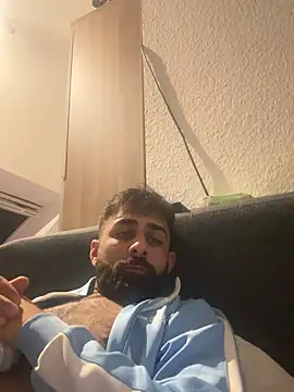 Snapshot of Shayan_021_Private chatting on June 12, 2026, 9:23 pm Shayan 021 Private online show from June 12, 2026, 9:23 pm