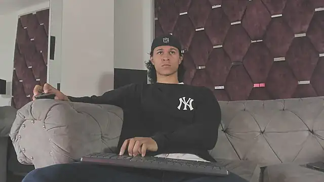 TonyBenedetti online show from May 26, 2026, 8:29 pm