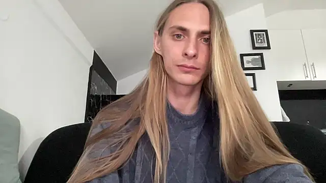 Snapshot of mi_chyort chatting on March 10, 2026, 6:01 pm mi chyort online show from March 10, 2026, 6:01 pm