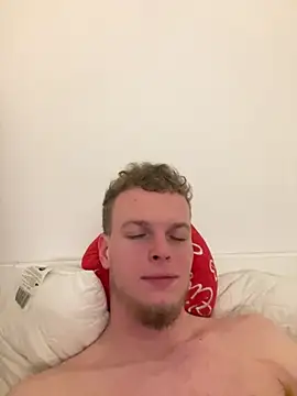 Snapshot of Dencchikk22 chatting on February 25, 2026, 11:04 pm Dencchikk22 online show from February 25, 2026, 11:04 pm