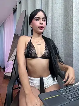 kitty rousse01 online show from June 4, 2026, 12:10 pm