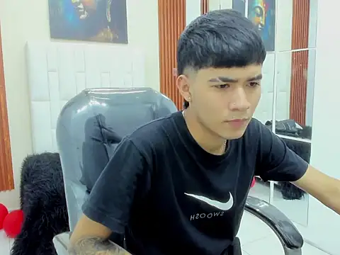 Thiago collinss online show from March 3, 2026, 10:17 pm