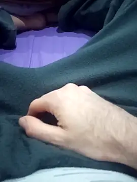 Snapshot of 69perritasumisa chatting on February 25, 2026, 12:44 am 69perritasumisa online show from February 25, 2026, 12:44 am