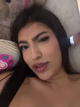 Snapshot of Misty-kat chatting on June 21, 2026, 5:52 pm Misty-kat online show from June 21, 2026, 5:52 pm