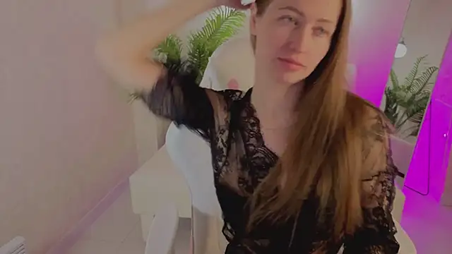 Snapshot of Bella_McKenzie chatting on March 2, 2026, 1:39 am Bella McKenzie online show from March 2, 2026, 1:39 am