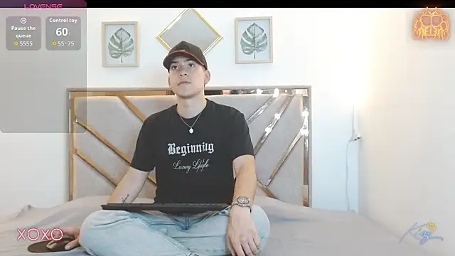 oliver   saint online show from March 28, 2026, 11:17 pm