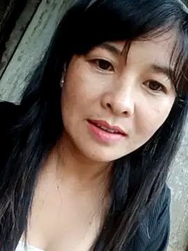 rinrin7700 online show from May 3, 2026, 7:02 am