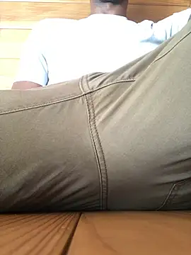 Snapshot of EricSwainn901 chatting on March 1, 2026, 7:03 pm EricSwainn901 online show from March 1, 2026, 7:03 pm