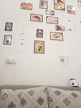 Ivy Trix2 online show from March 3, 2026, 3:02 am