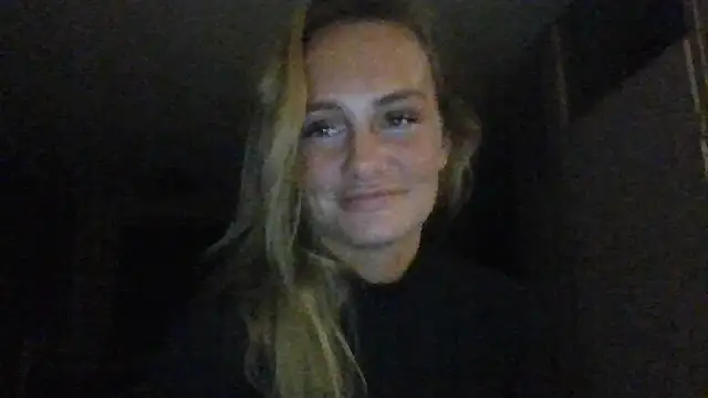 Lisanne30 online show from February 26, 2026, 8:53 pm