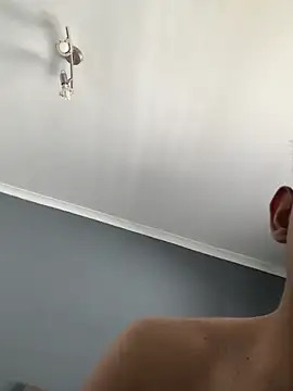 Snapshot of cometodaddy_ chatting on February 25, 2026, 3:01 pm cometodaddy online show from February 25, 2026, 3:01 pm