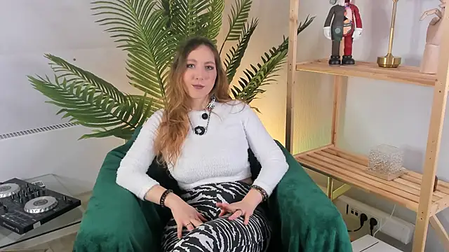 JacqulynVensel online show from March 1, 2026, 1:22 pm