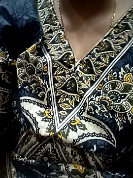 aisha 67 online show from March 13, 2026, 8:14 pm