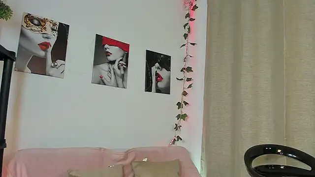 Rebeca Marchetti online show from March 24, 2026, 8:09 pm