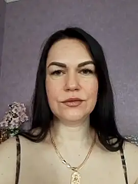 AmyLove471 online show from April 11, 2026, 9:35 am