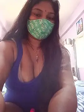 sexyladdupilla online show from May 17, 2026, 2:44 am