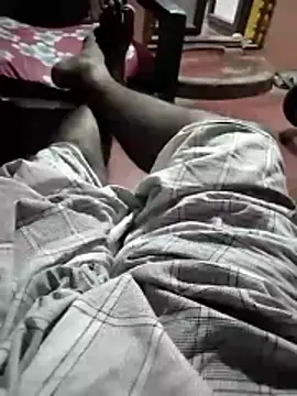 sathish2895 online show from May 1, 2026, 5:18 pm