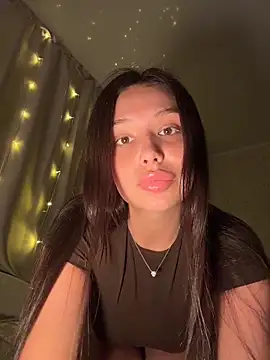 Fragile Tease online show from March 28, 2026, 3:02 pm