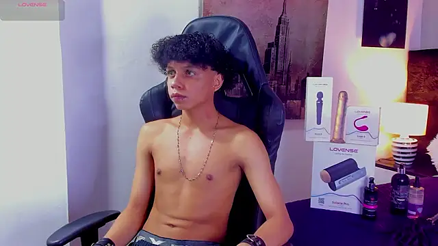 Taylor Black 01 online show from February 25, 2026, 11:48 pm